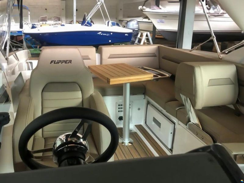 Flipper 650 SportTop