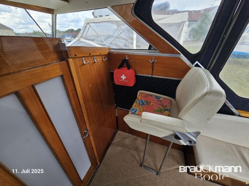 Coronet 27