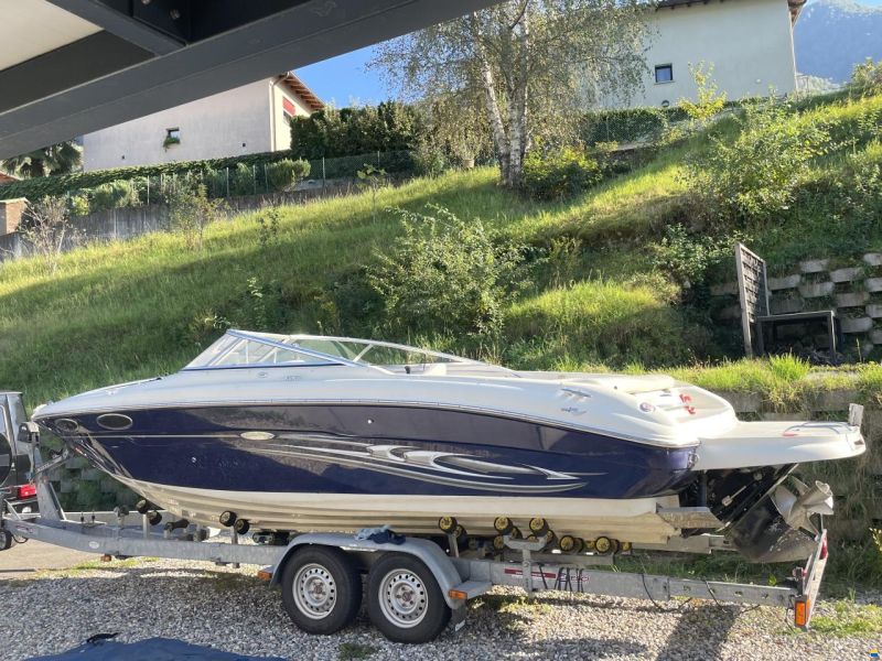 Sea Ray 240 SSE