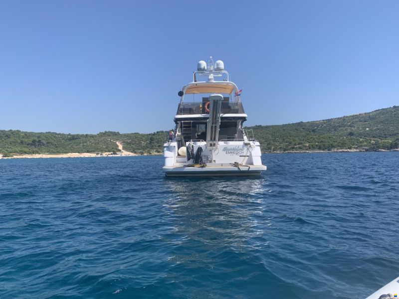 Fairline Squadron 62