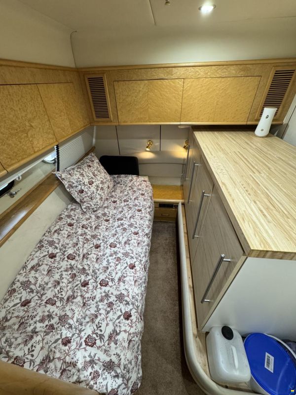 Fairline Squadron 62