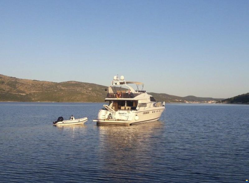 Fairline Squadron 62