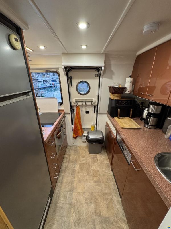 Fairline Squadron 62