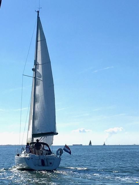 Beneteau Oceanis 321 Jubilee