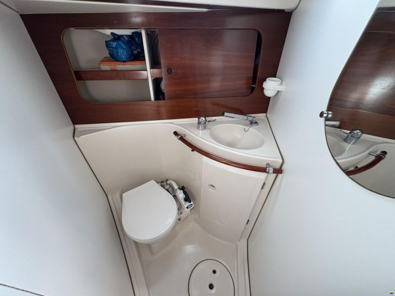 Beneteau Oceanis 321 Jubilee