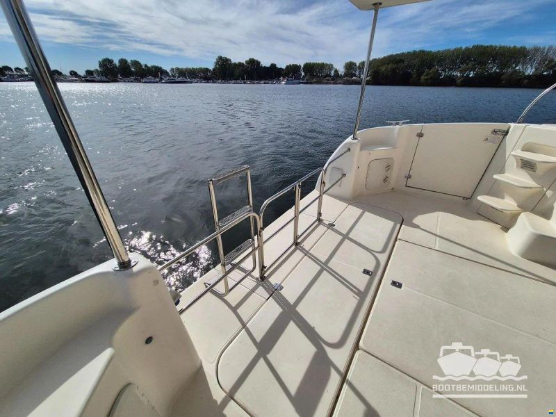 Nicols Yacht Sixto Prestige