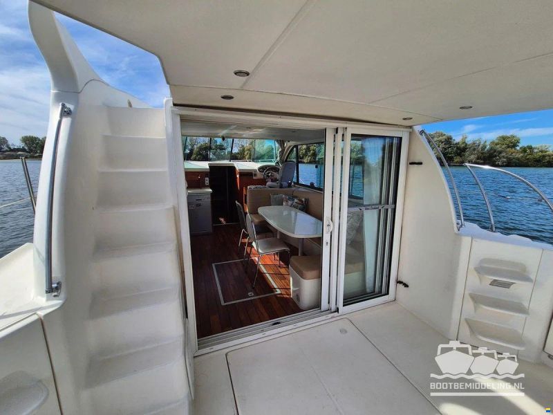 Nicols Yacht Sixto Prestige