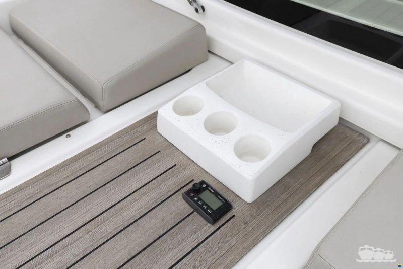 Cranchi Eco Trawler 43 Long Distance