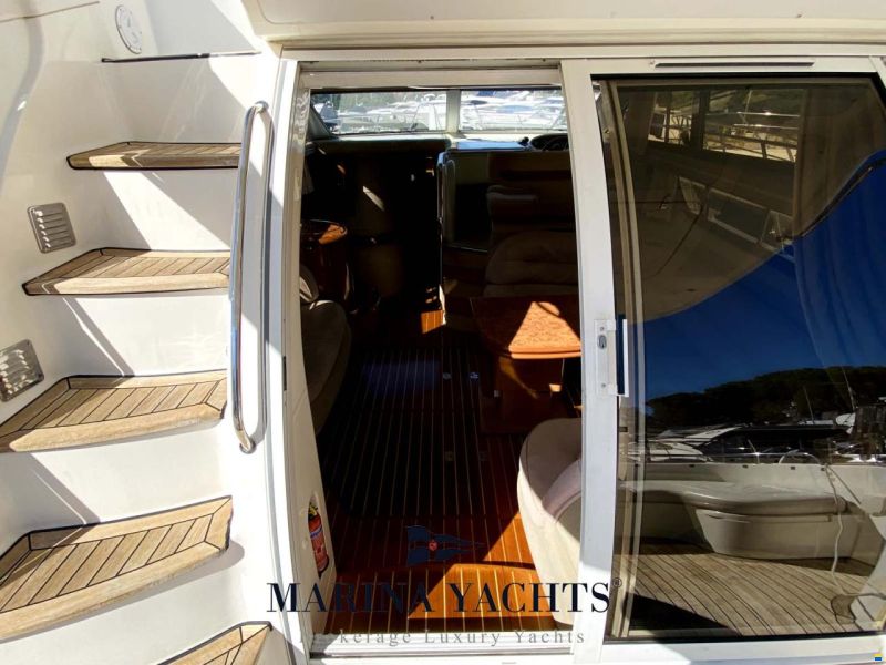 Sealine F44
