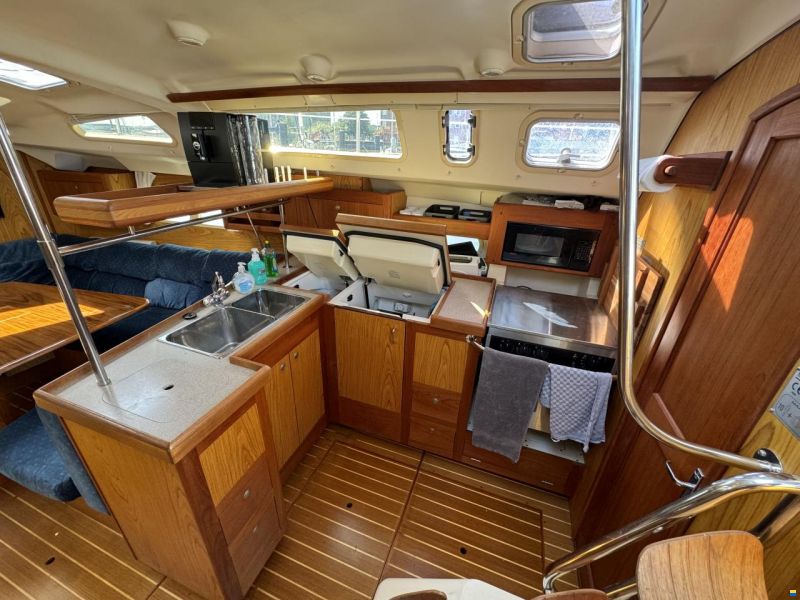 Hunter Marine Hunter 410