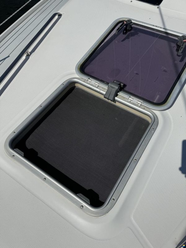 Hunter Marine Hunter 410