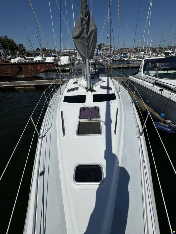 Hunter Marine Hunter 410