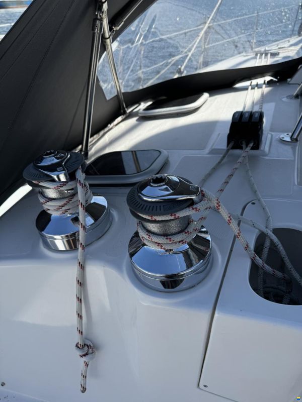 Hunter Marine Hunter 410