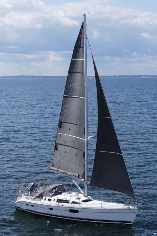 Hunter Marine Hunter 410