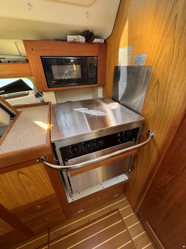 Hunter Marine Hunter 410