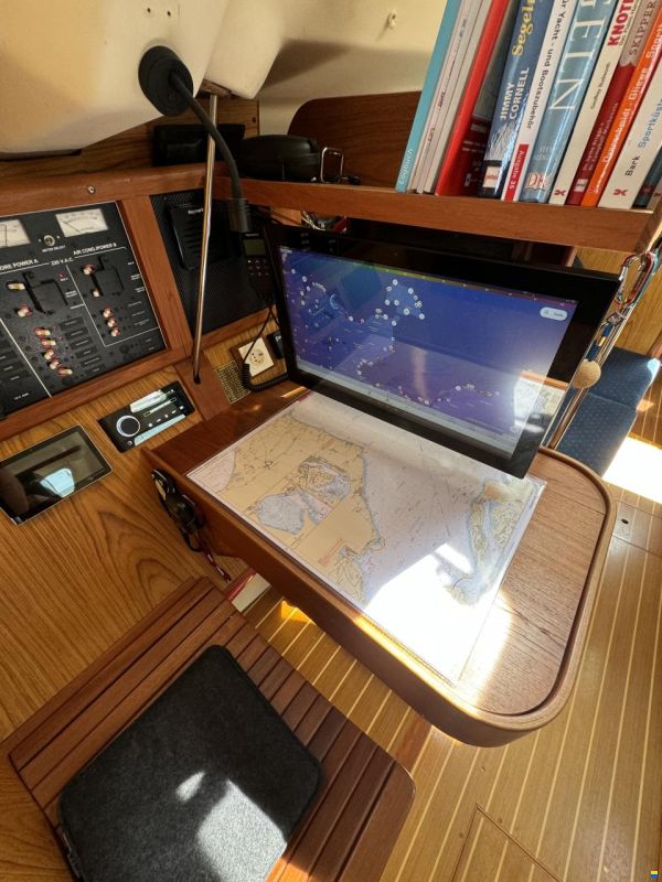 Hunter Marine Hunter 410