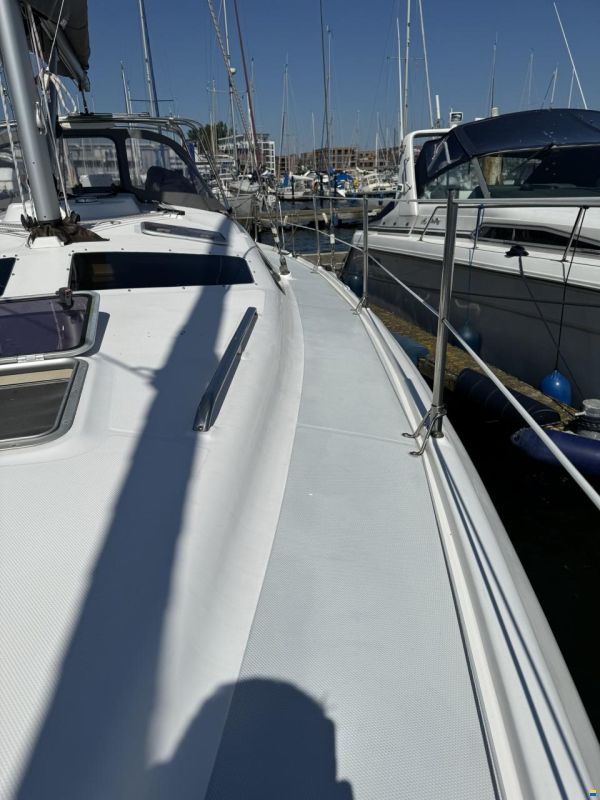 Hunter Marine Hunter 410
