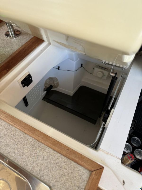 Hunter Marine Hunter 410