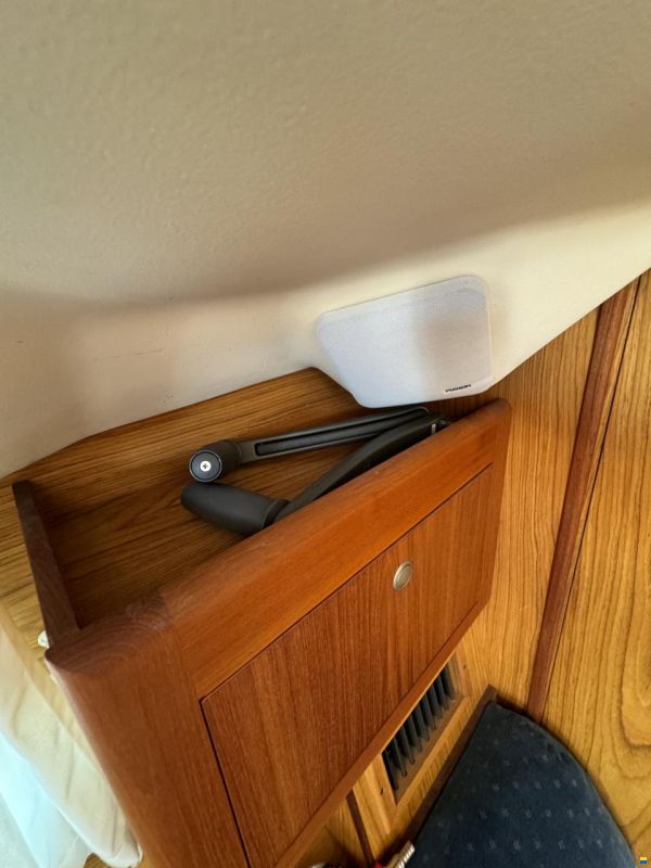 Hunter Marine Hunter 410