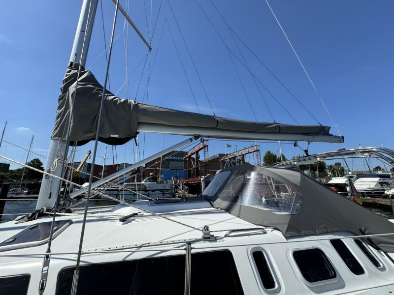 Hunter Marine Hunter 410