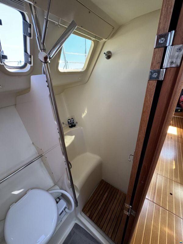 Hunter Marine Hunter 410