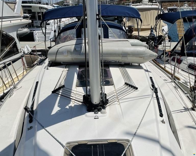 Bavaria Cruiser 37