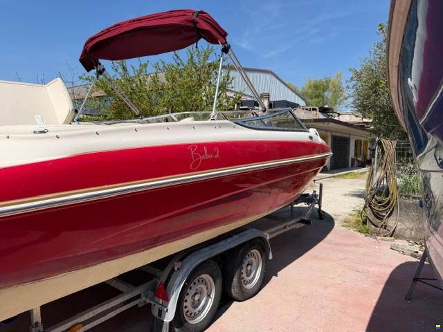 Glastron GX 235 BR
