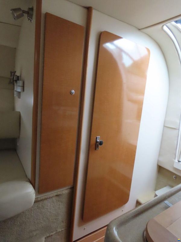 Larson Cabrio 274