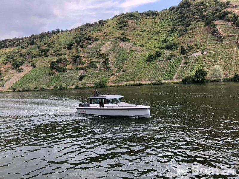 Axopar 37 Cabin