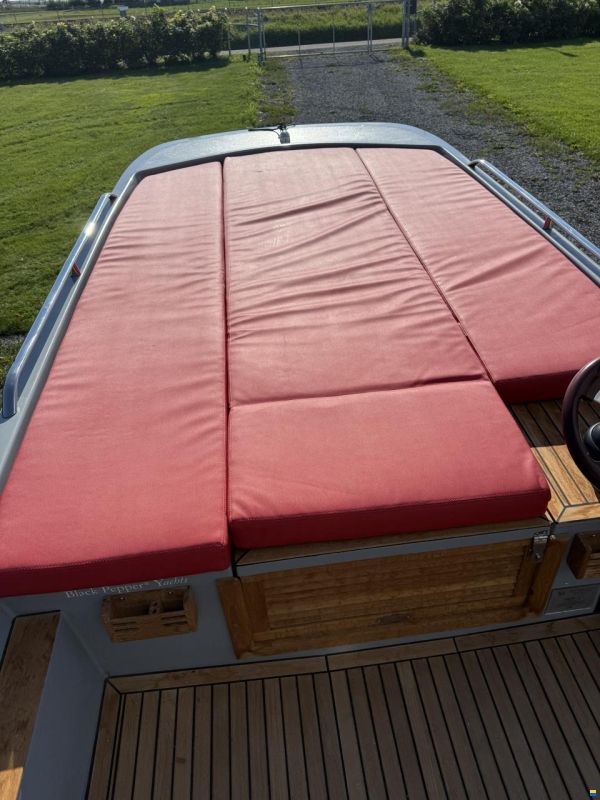 Black Pepper Tender 17