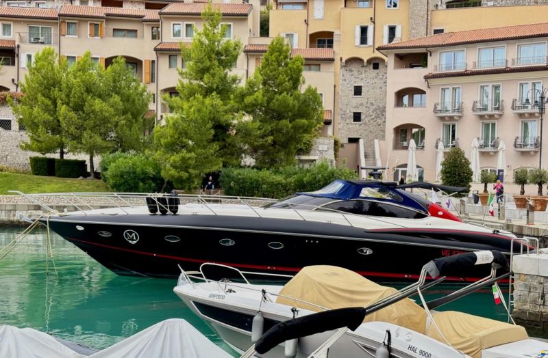 Sunseeker Predator 58
