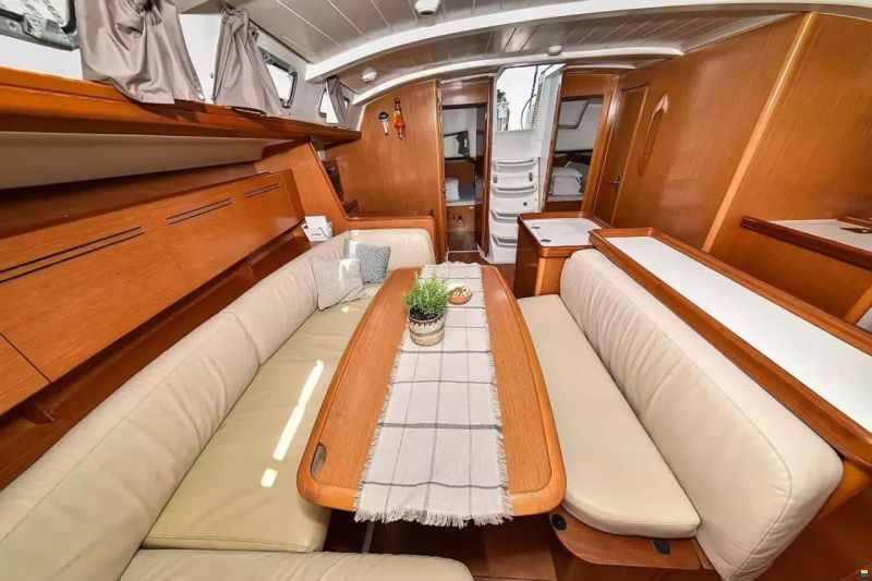 Beneteau Cyclades 50.5
