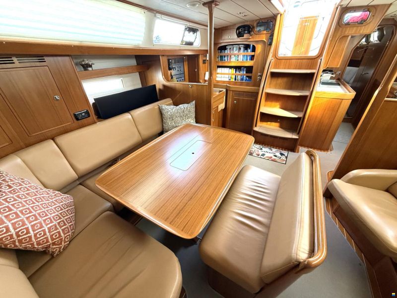 Hallberg-Rassy Hallberg Rassy 55