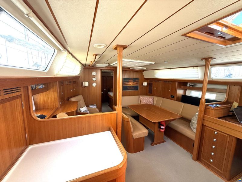 Hallberg-Rassy Hallberg Rassy 55