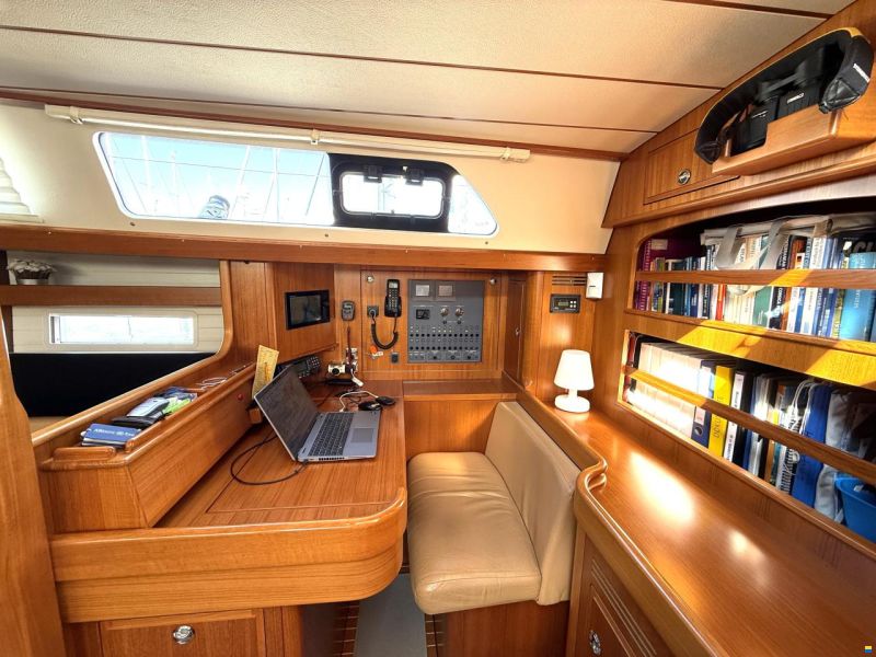Hallberg-Rassy Hallberg Rassy 55