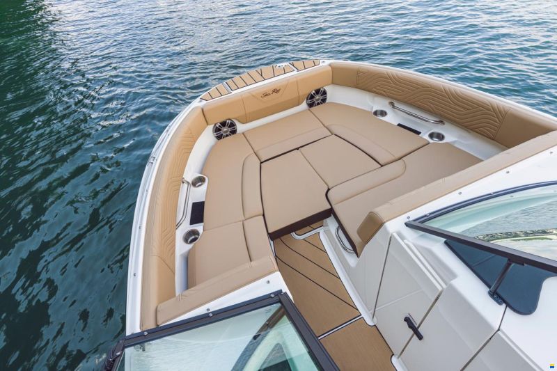 Sea Ray SDX250E SURF & Trailer