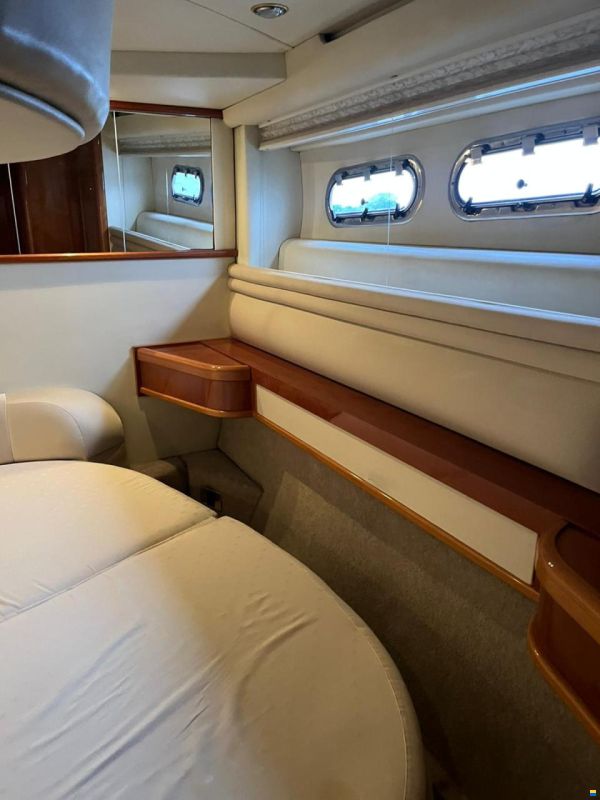Sealine T51