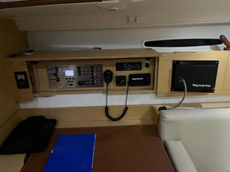 Beneteau First 45