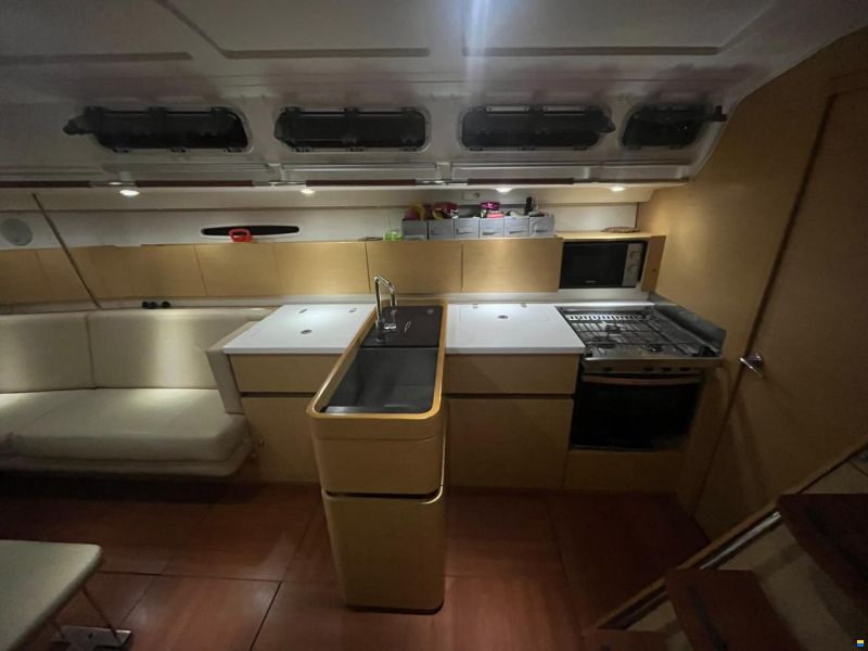 Beneteau First 45