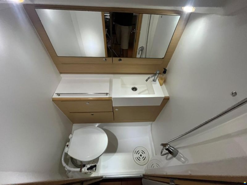 Beneteau First 45