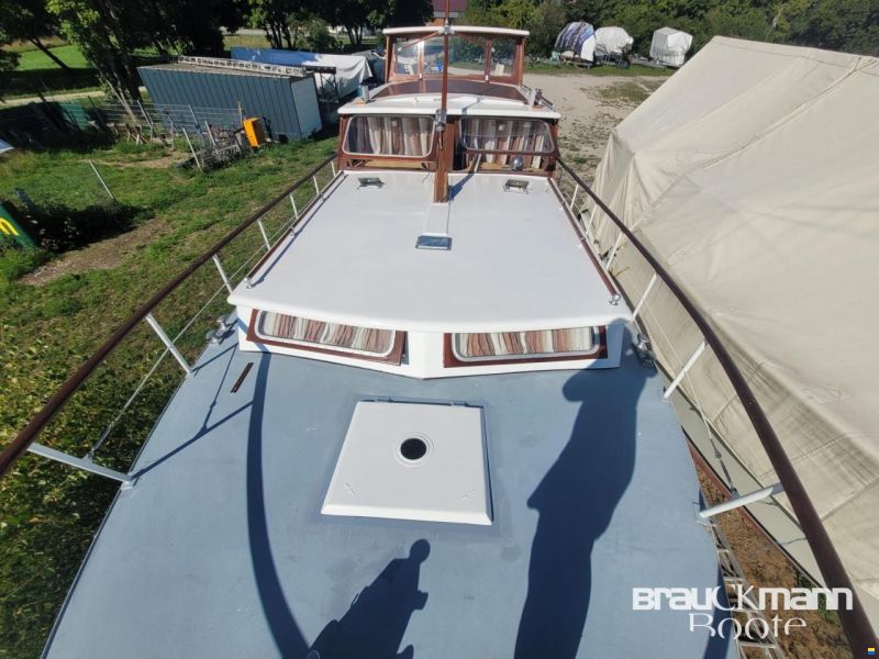 Super van Craft 1200