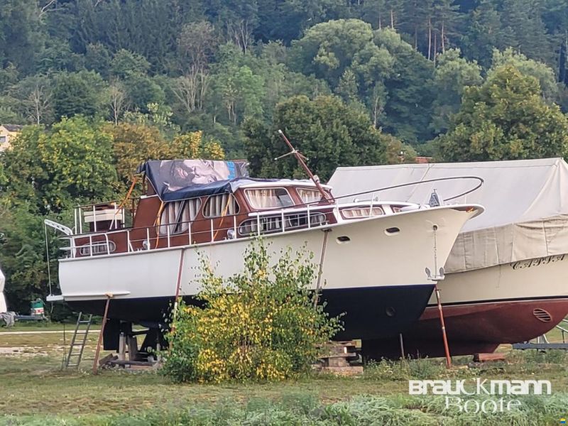 Super van Craft 1200