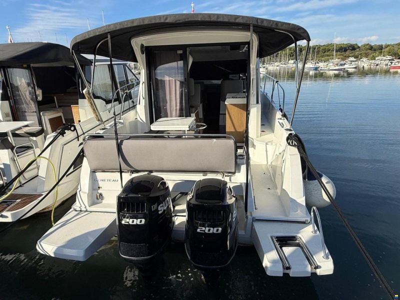 Beneteau Antares 9