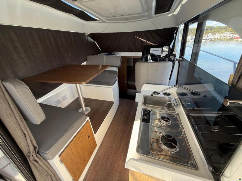 Beneteau Antares 9