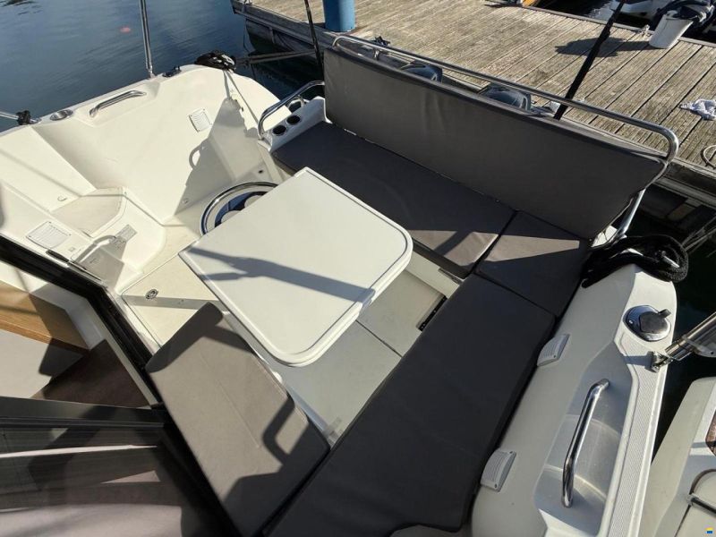 Beneteau Antares 9