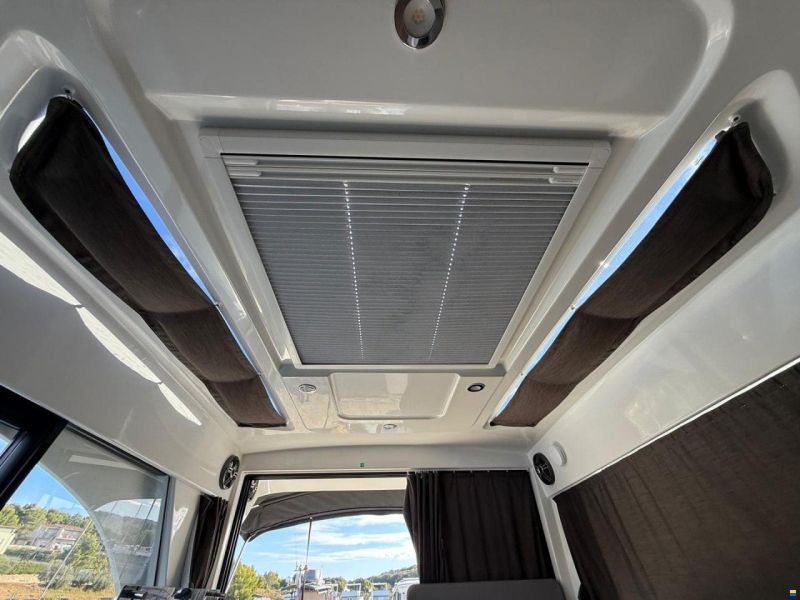 Beneteau Antares 9