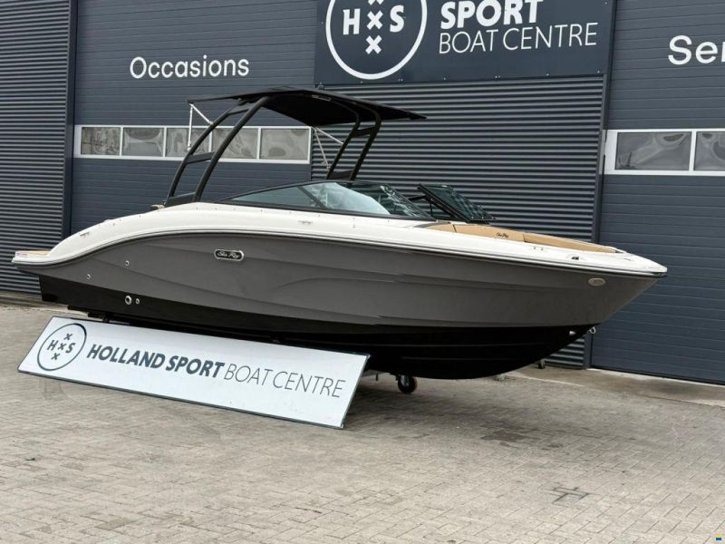 Sea Ray 210 spx