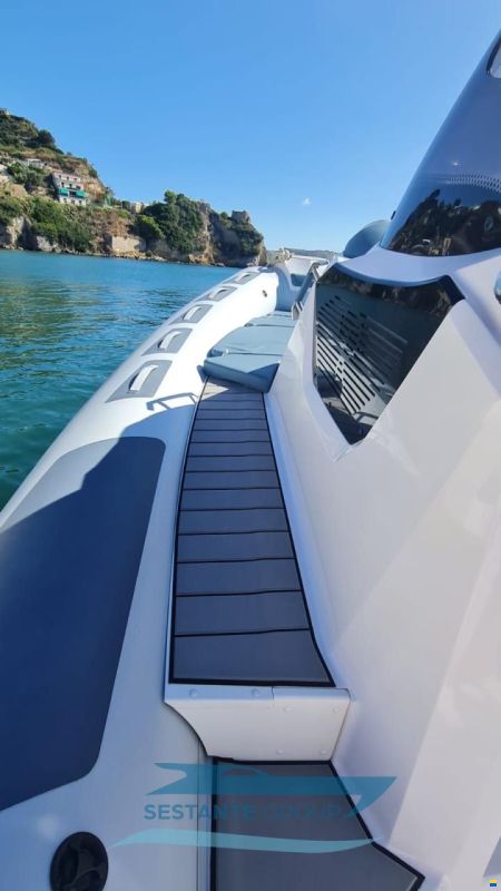 Ranieri Cayman 28 Executive