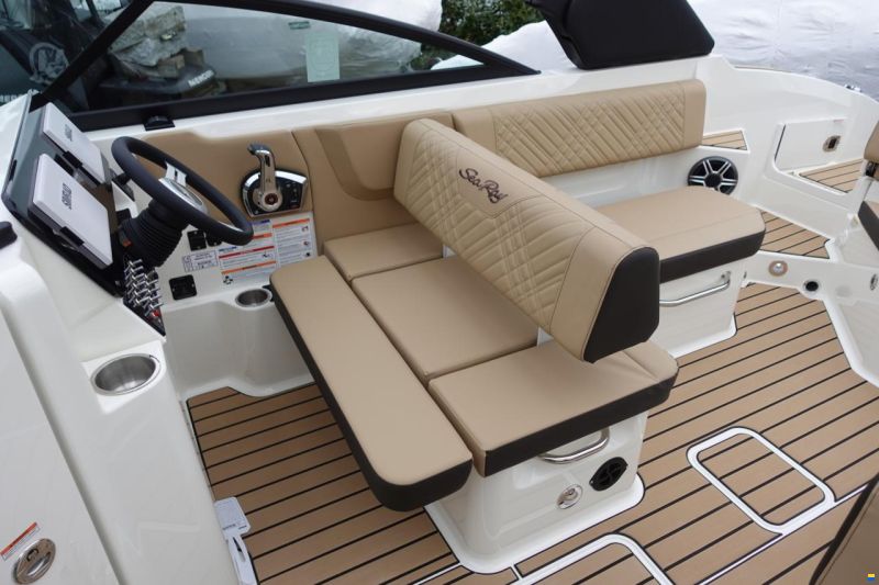 Sea Ray SDX 270 SURF EU & Trailer