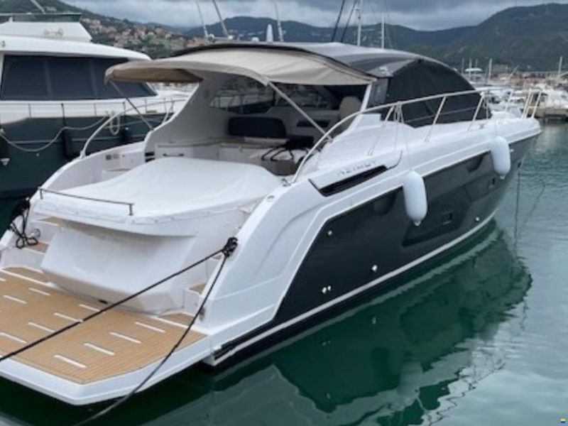 Azimut Atlantis 45